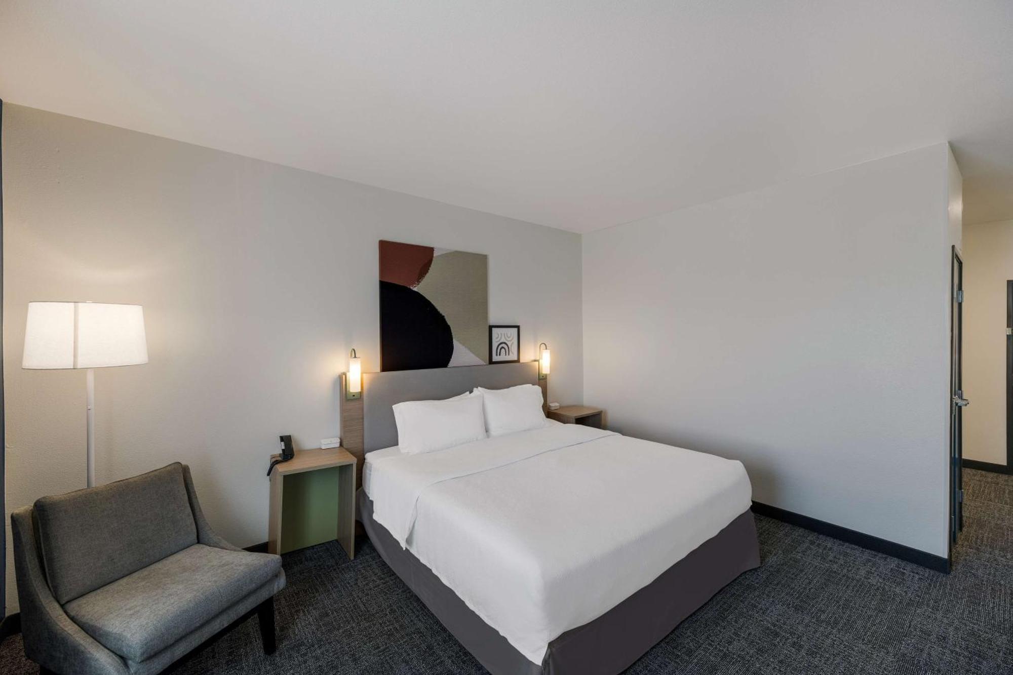 Spark By Hilton South Hotel