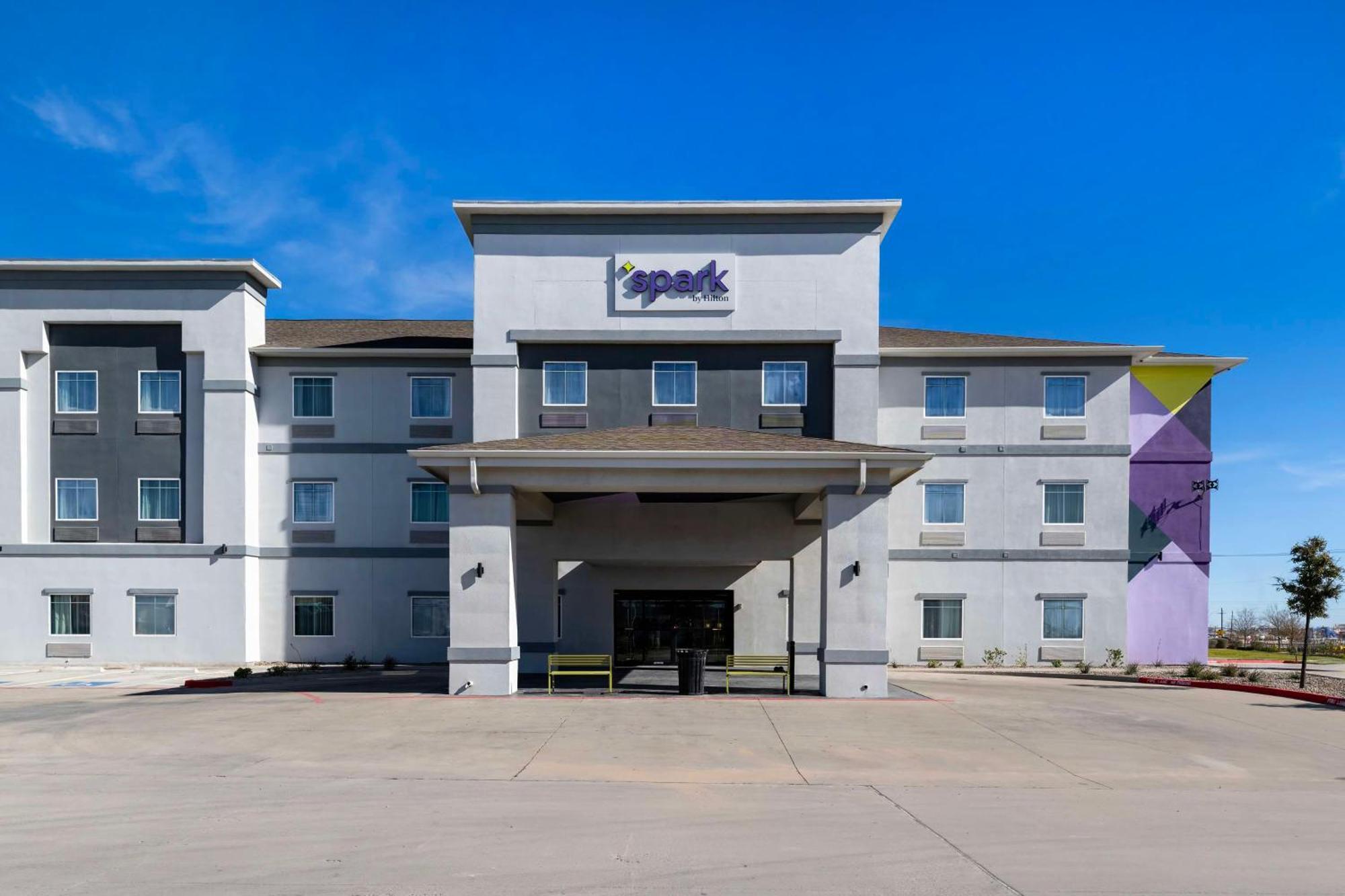 Spark By Hilton South